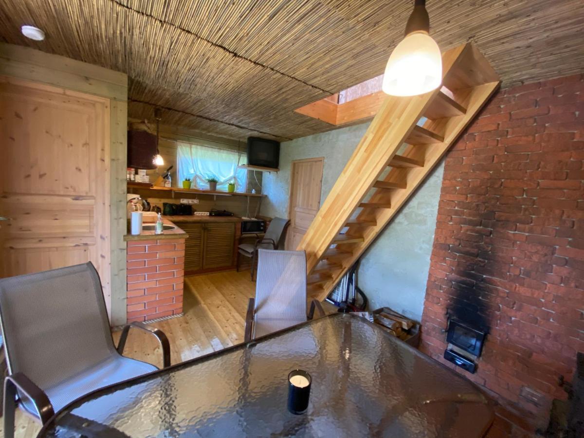 Mooni Cottage Pärnu Extérieur photo